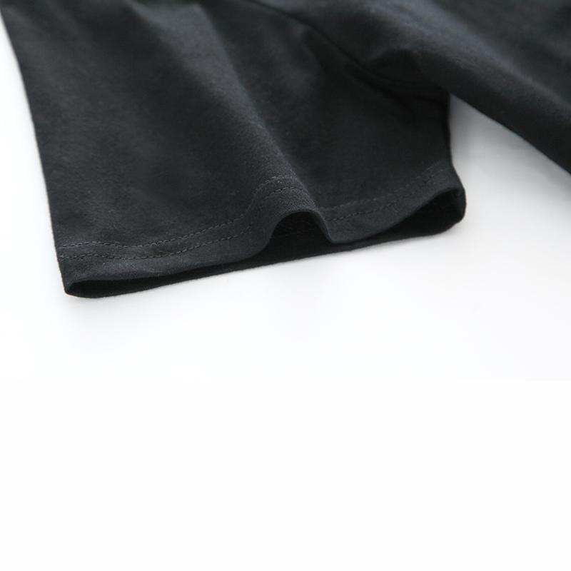 เสื้อยืดลายข้อความ 